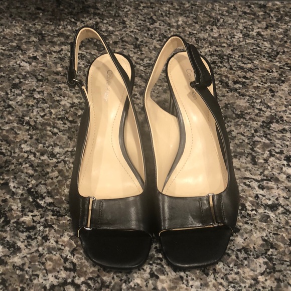 Calvin Klein Sandle NWOT - Picture 2 of 7
